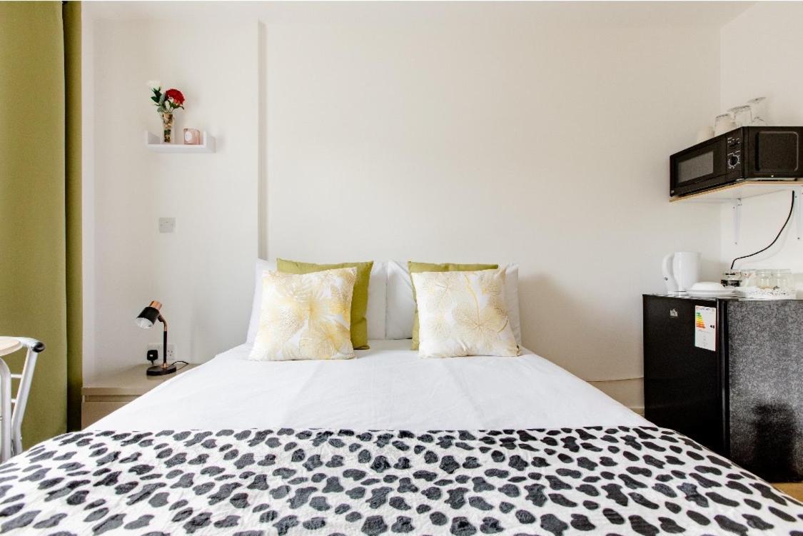 לונדון Charlotte Double Room מראה חיצוני תמונה