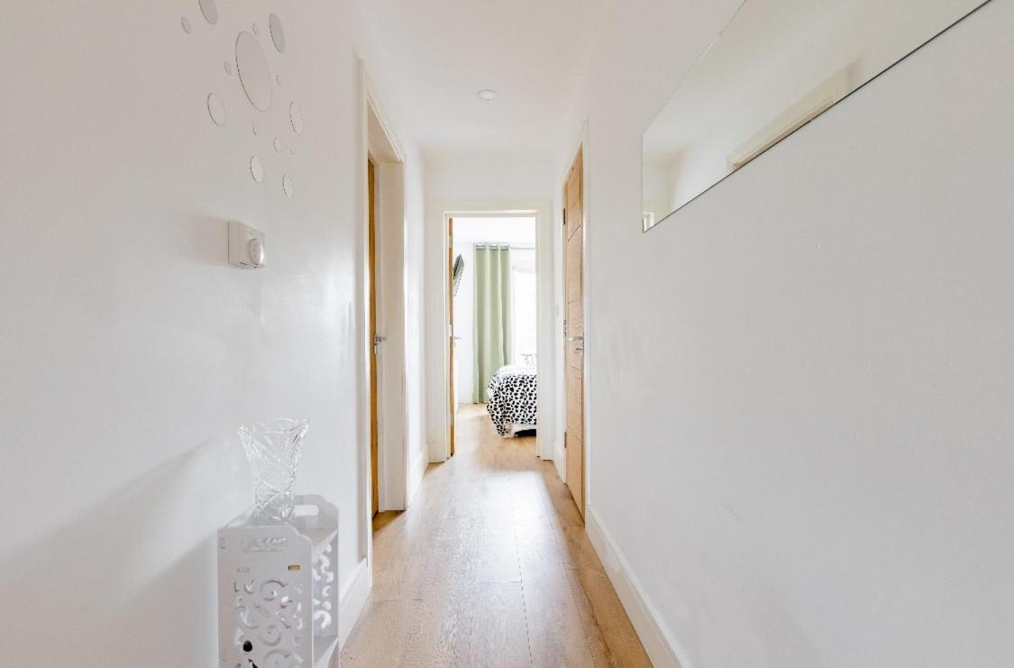 לונדון Charlotte Double Room מראה חיצוני תמונה