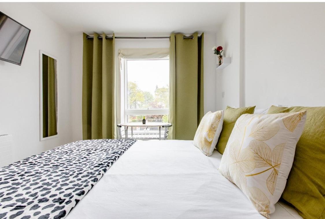 לונדון Charlotte Double Room מראה חיצוני תמונה